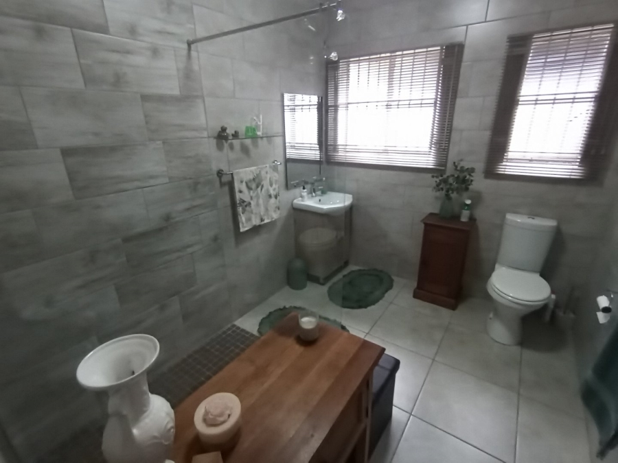 Commercial Property for Sale in Roodewal Free State